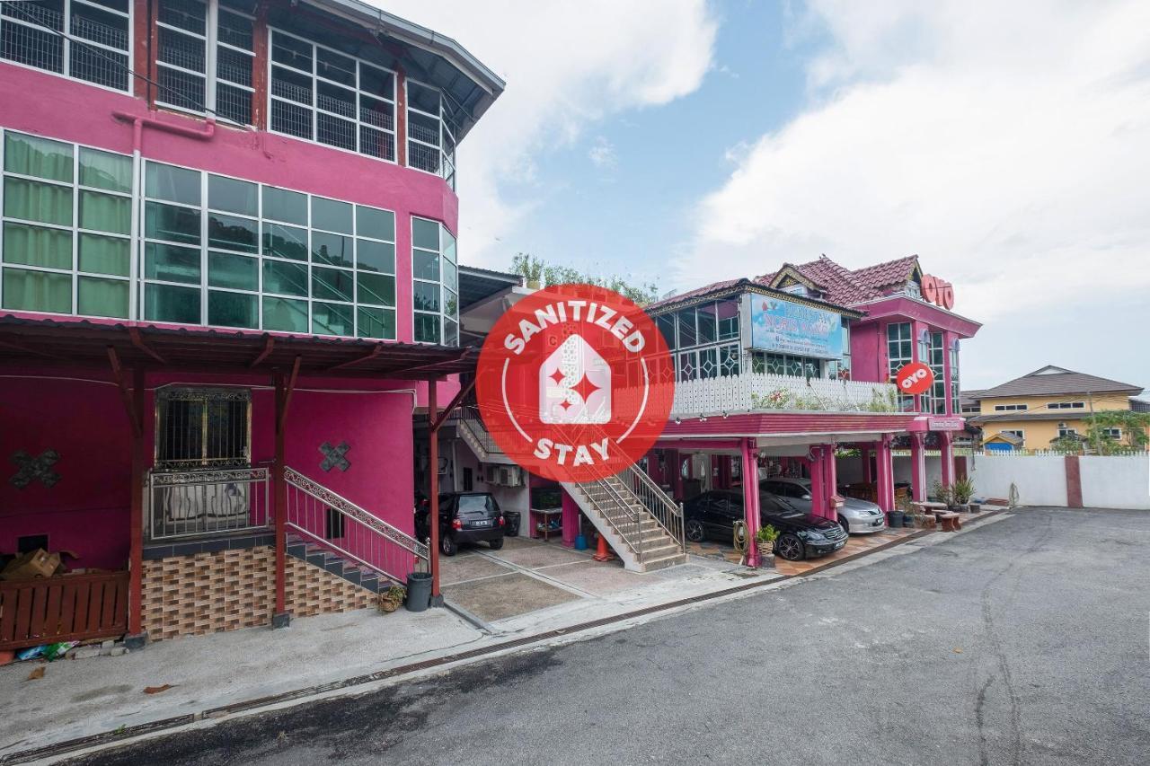 Oyo 89984 Noris Wang Homestay Lumut Eksteriør billede