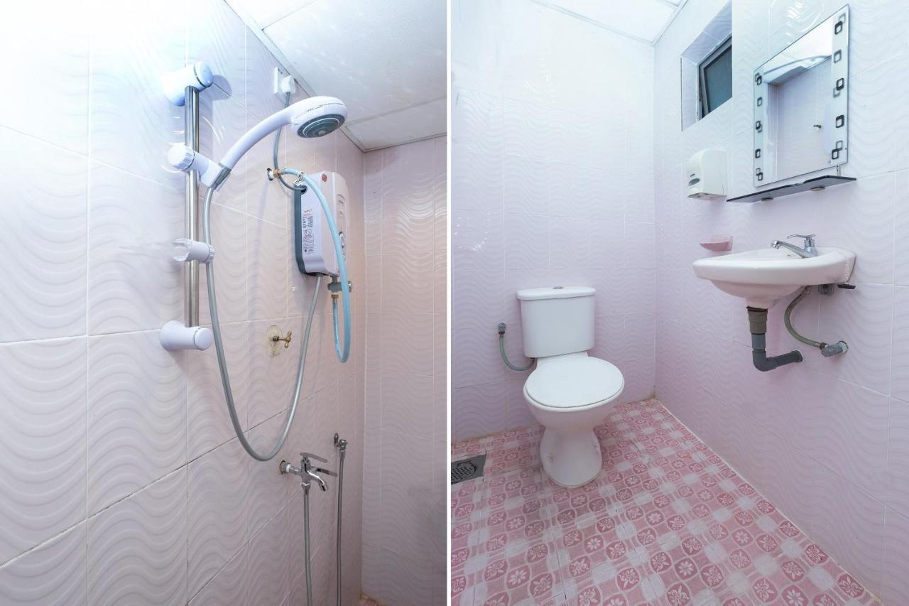Oyo 89984 Noris Wang Homestay Lumut Eksteriør billede